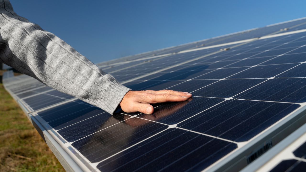 Quanto custa instalar energia solar e quando o investimento se paga