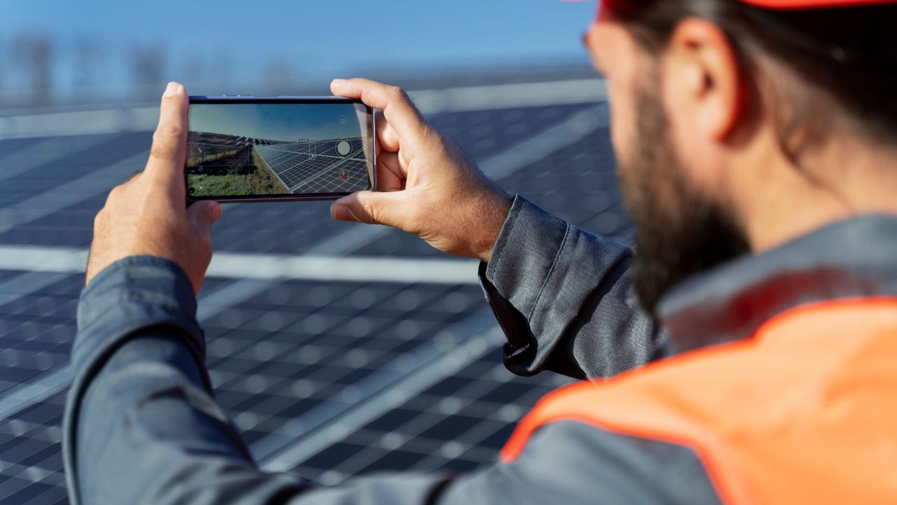 Tudo sobre como funciona a energia solar