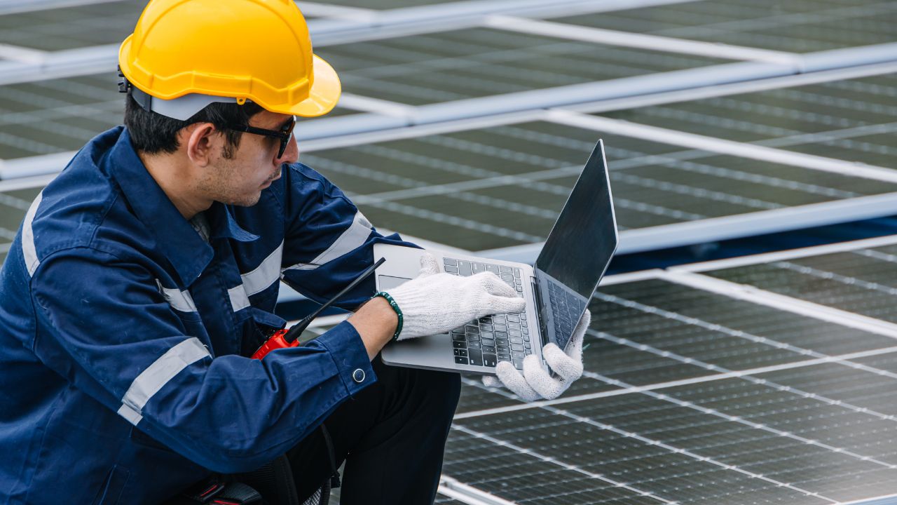 Manutenção preventiva de sistemas fotovoltaicos